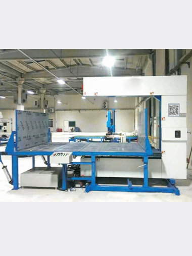 Fully-Auto Vertical Foam Cutting Machine